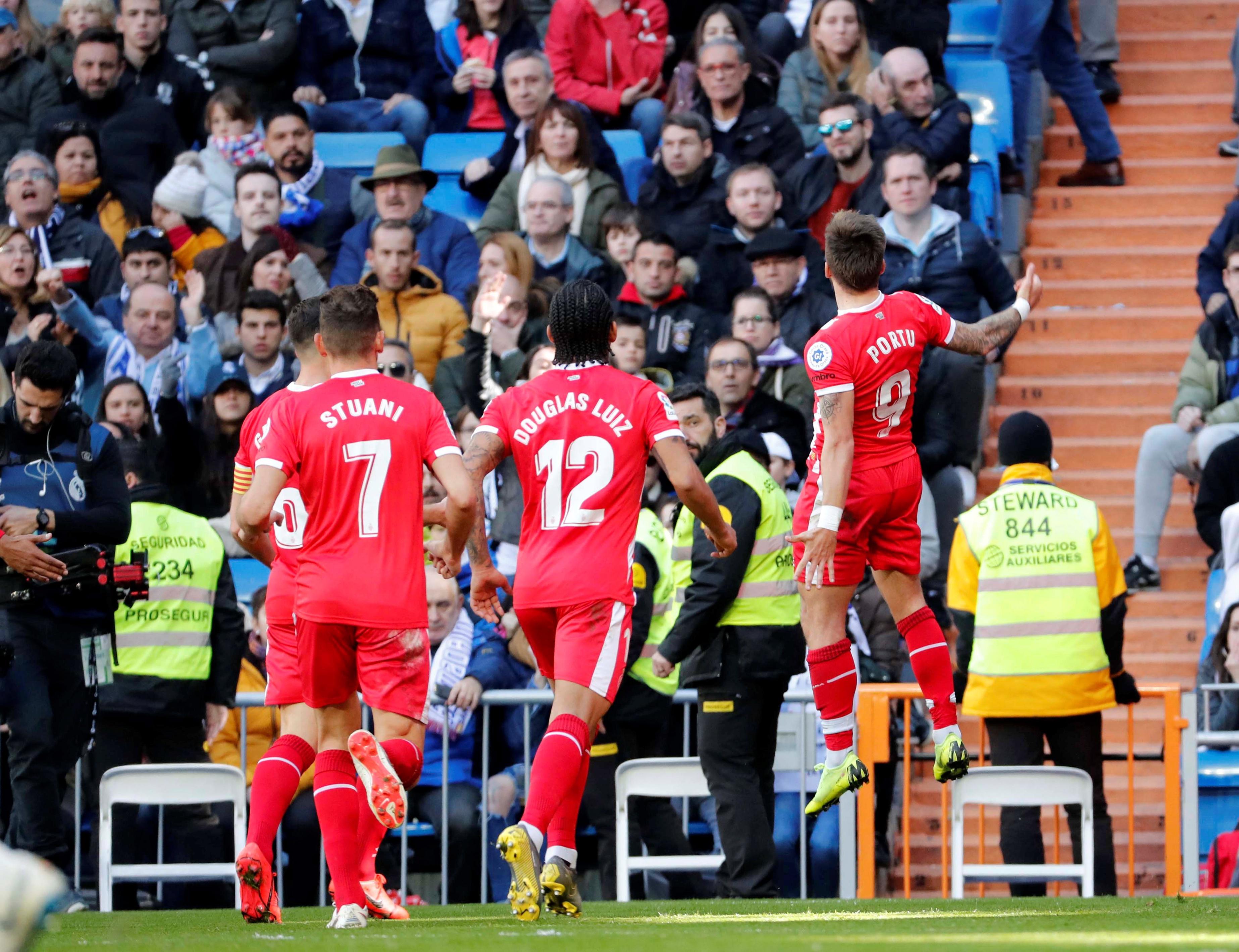 尤其是年轻 尤其是年轻