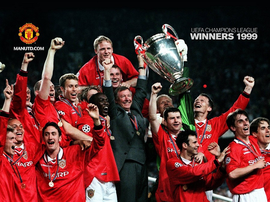 曼联双后腰 曼联双后腰